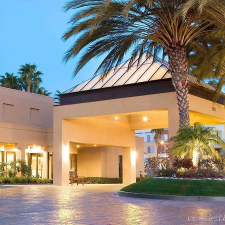 Courtyard Irvine John Wayne Airport/Orange County Hotel Exterior photo
